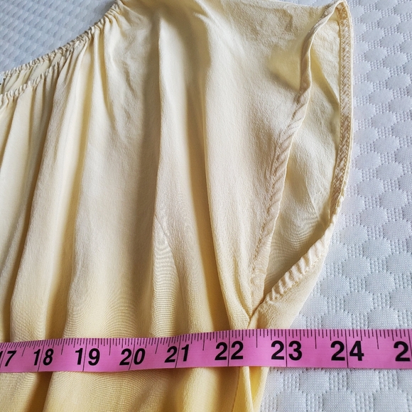 Joie Silk Top Womens Small Ombre Caro Lemon Yellow Gathered Bubble Hem Flowy S - Picture 11 of 14